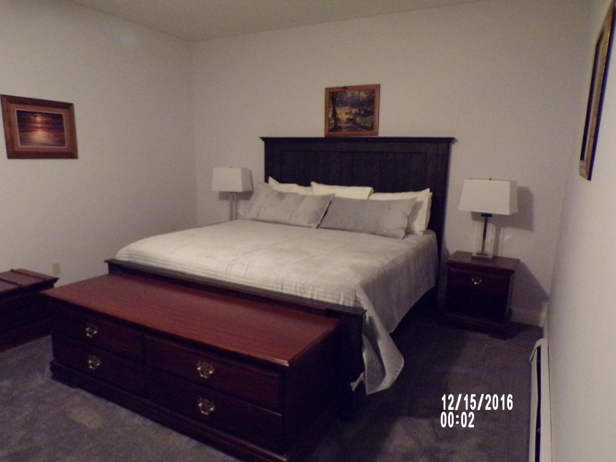 Longhouse Manor B&B ワトキンズ・グレン エクステリア 写真