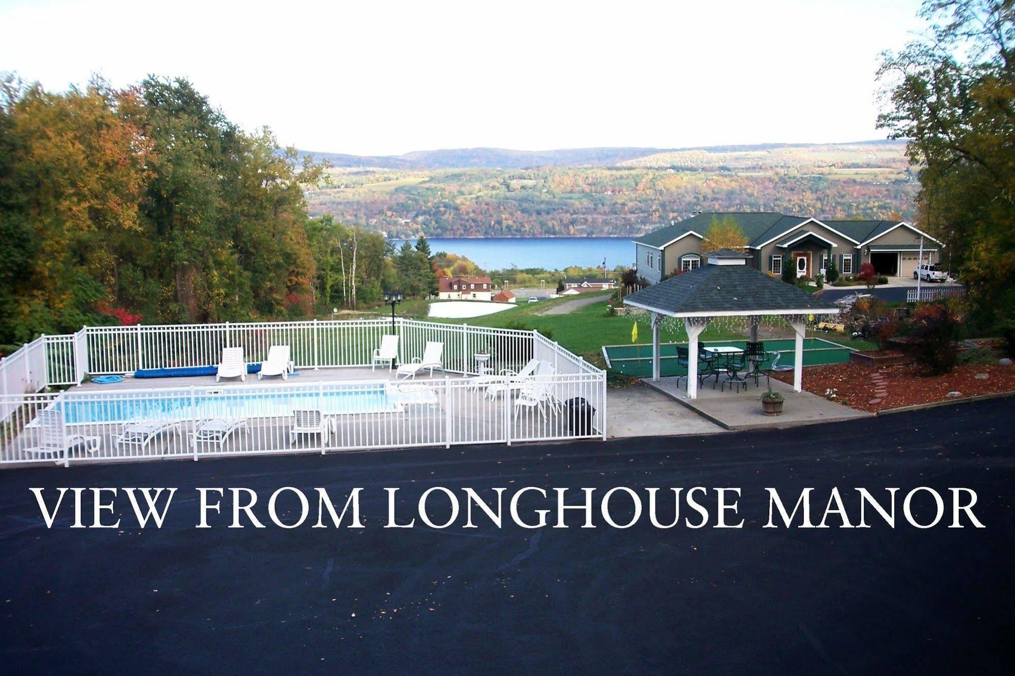 Longhouse Manor B&B ワトキンズ・グレン エクステリア 写真